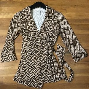 Diane Von Furstenberg Maternity Wrap Blouse